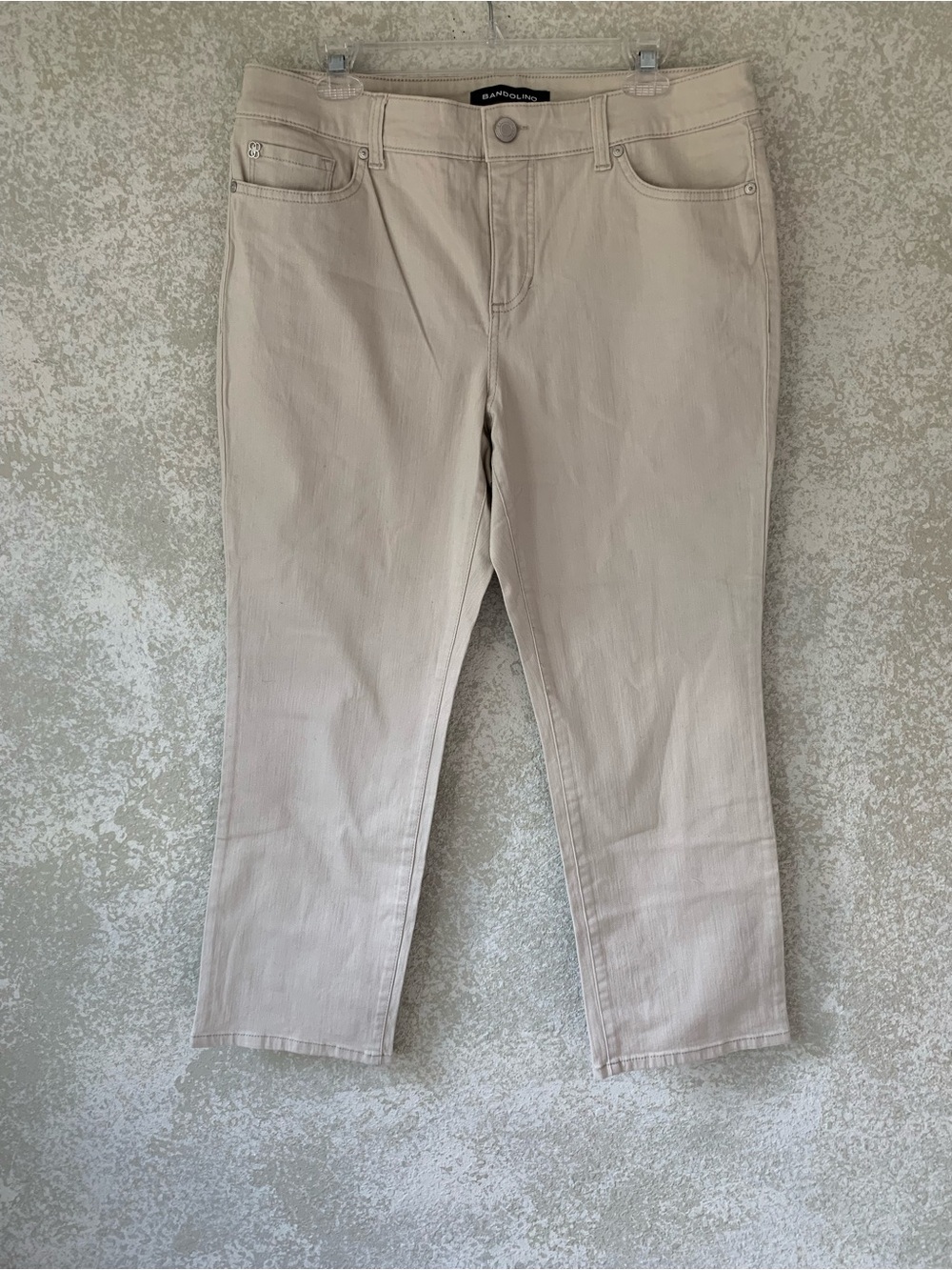 Bandolino Women's Light Beige Cropped Straight-Leg Jeans 12S Short Stretch